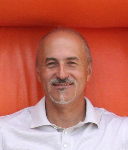 Strategic Planner. Managing Director. Company owner. B2B Marketing consultant.

Profesionál v oboru reklamy a marketingu.