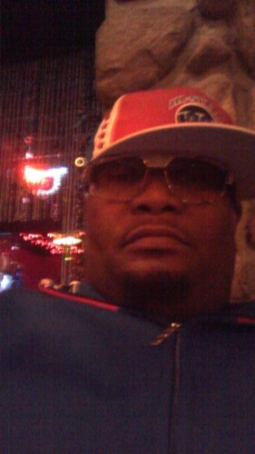 biggie2times's profile picture. 