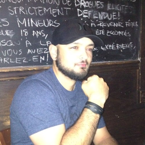 rseb56's profile picture. Geek à ses heures , j'aime la technologie , le gaming et les comics.Je pratique toute sorte de sports.Je suis un fan de fun-jouer-jeux.