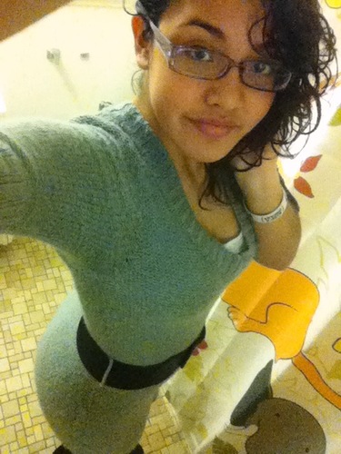 Just living life to the fullest ;D I love The Weeknd .. Music is my life :] .. Follow me @VendettaHaze