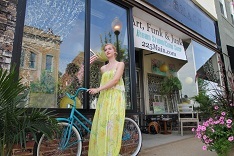 Official tweet acct for Art, Funk & Junk...opened in 2007...a hybrid art studio, funky museum and junk shop housed in a 3000 sqft, circa 1900 building!