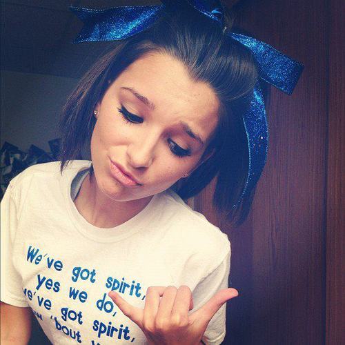 Vanbessa's profile picture. Here to make your day better. I tweet girly quotes on life enjoy♥ xoxo