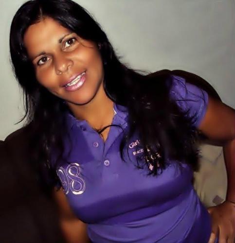 Se eu sofrer vai ser, calada, linda, maquiada, e de salto alto.....