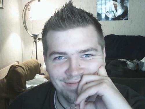 dima_milov's profile picture. Люблю суши и онлайн игры. Хочу работать в @геймдеве