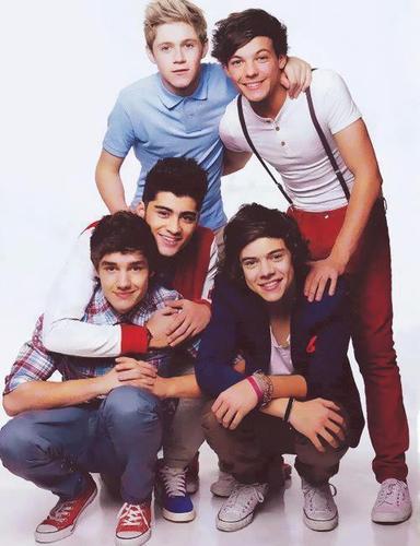 Fã Clube Dedicado a Banda: @onedirection!
Since: 08/06/2012 !  Follow-me  1D !