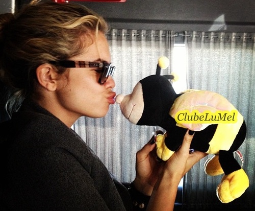 Cada morena merece sua loira , amaremos eternamente voces @melfronckowiak e @lua_blanco | Donas : @umanjomel e @TachasDaLua |