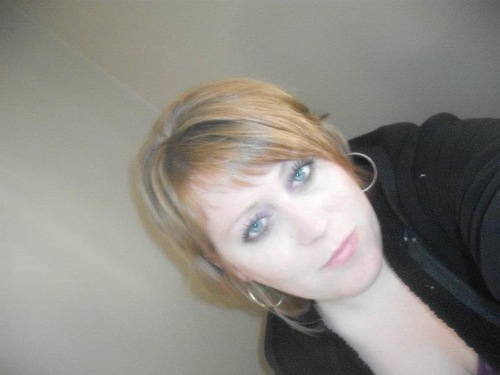 3Amanda31's profile picture. I'm slow to trust, I'm quick to love, I push to hard & give to much. I'm not saying I'm perfect, but I promise I'm worth it. Just give it a try....