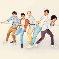 15 years old, canadian, Directioner 4ever!! Follow me please!!