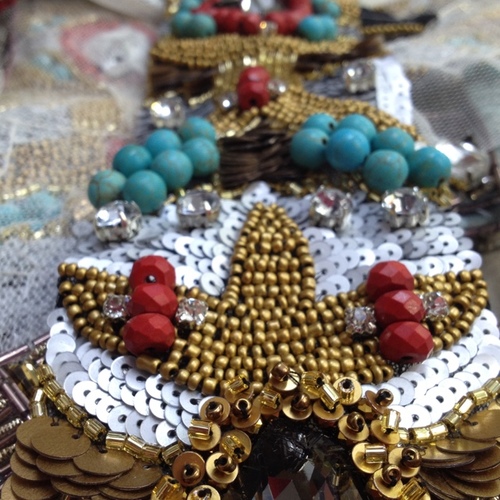 100% kuwaity ;) any question ur welcome ..     facebook: duaa collections. site: http://t.co/AQQP9rBUDb