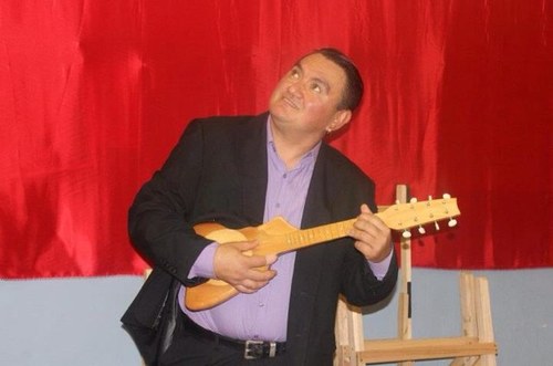 bigraroprince's profile picture. 