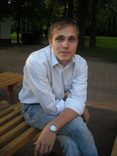 foreigner_web's profile picture. Let's start some freelance :)