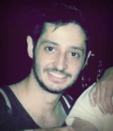 Música alta e muito som! 'Mas pra quem tem pensamento forte, o impossível é só questão de opinião!' Baterista @SolariOficial