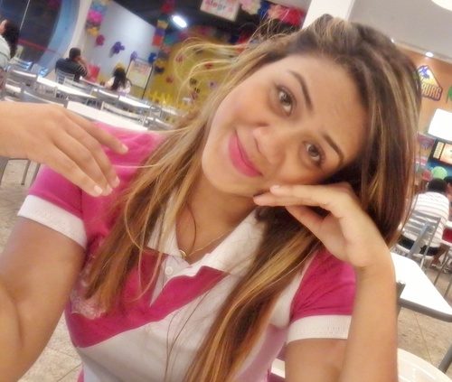 Eu tenho as melhores amigas *-*, @alinnelinda_ ee @letticiaalves_ e eu amo com todas as minhas forças *-* , eu sou só da @Kaliine_Costa porquê sim u-u s2