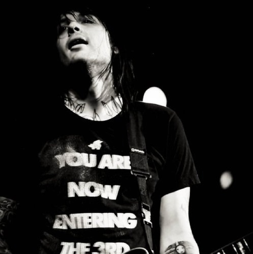 MattGoodFans's profile picture. This twitter is dedicated to the amazing Matt Aaron Good.  Used to be in FFTL/DRUGS. Currently in Kitfysto.
Ran by: @joshuabalz @sassybourget @nataliaford94