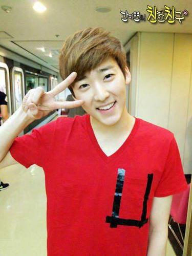 difficult daily winter dong.thich, like being at home alone, like the group U-Kiss especially Kevin.fighting...^ __^  !!!!
