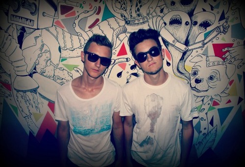 North & South American Bookings:
Agent: Jaime Velazquez
Email: Jaime@dancemovement.dj
Contact Number: 562-467-3211
