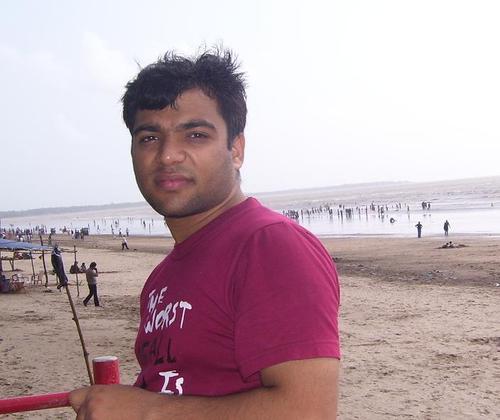 IT professional working as Bank Officer