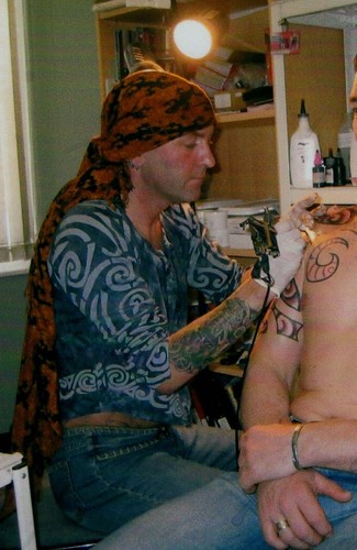 ArtbyZaz's profile picture. Tattoo Artist with over 30 years experience in the industry.
Art By Zaz Tattoo Studio, 1069 Cathcart Road, Glasgow, G42 9AF 
01416492689