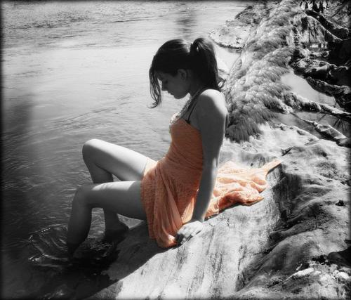 Cultivated From The Creative 802&420 *1993. Eclectic, Enthuiastic Mother Of One, Business Owner, Photographer, Artist, Crafter, Partner, Friend.