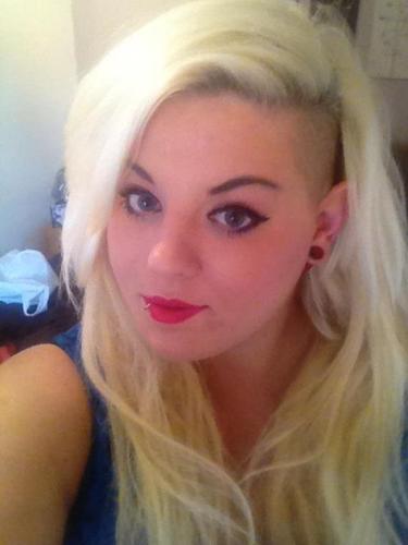 LynseyFunkhead's profile picture. what a load of owl bum rubbish!!