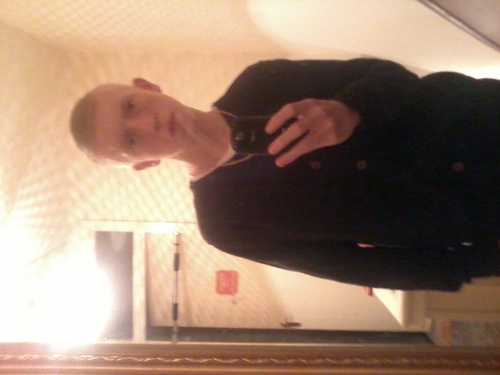 jus ask and ill let u know wat u want ppl follow me bk plz