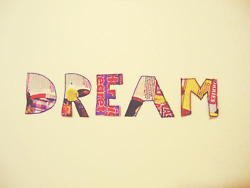 _Slurm's profile picture. Fille. 17 yo'. Marrante, Émotive, Folle, Attachante, Susceptible etc... ! 
Les TN & autres requins à la POUBELLE. Les lol DTC & le chocolat c'est plutôt kk.