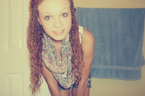 kaitlyngrizzle1's profile picture. 