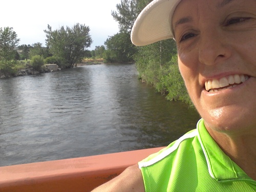 Married, a Mom to 3 great kids, love to cycle, run and swim. Done 2 half iron mans, work as a lifeguard at a lake and own my own internet business.