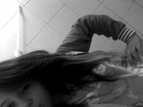 pikena , tenho 14 anos soou , ciumenta, as vezes chata , louca , melhor do @LueberthMatheus alvinegra & torcedora do meu abcfc & acredito em deus amo maiors2