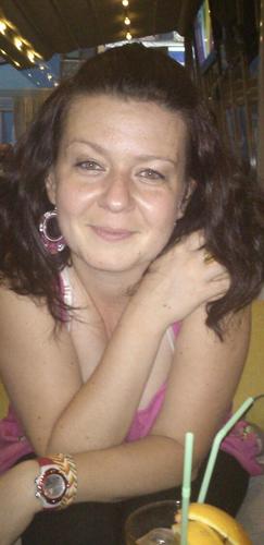 BlackIsabella49's profile picture. love music, skate, snow, sea, new york city, mcdonalds, cartoons, mobiles, shopping, make jewelry of beads (beadwork),...