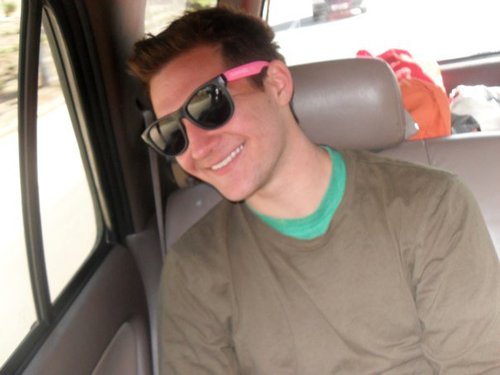 dansmeeth's profile picture. 