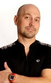 God, family, country, dog. Cycling psychologist/cycle fit advocate. Lover of all things with wheels. Yes, I’m that Wellbeats Rev guy.