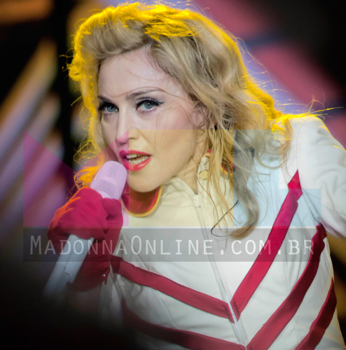 FÃ DA MADONNA SEMPRE *-* SEGUE ?