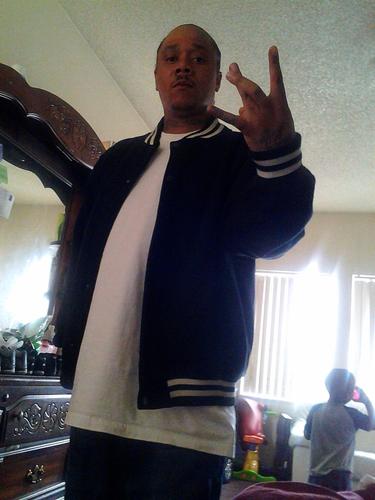 robertworks777's profile picture. TTHUG ANGEL FOR GOD AND JESUS  BE ON THEE LOOK OUT FOR THEE EYE ON THEE SPARROW MUSIC