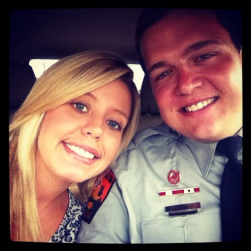 mrssouthrnbelle's profile picture. Simple.Southern.Girl.who.LOVES.sweetea.pearls.myFFhubs.mysweetbabygirl.monograms.hydrangeas.trucks.bowties.boots.DIY.family.thegoodLordabove.