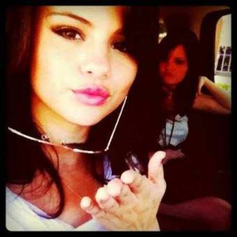 #Selenator Sigueme y Te Sigo!! Si Eres Selenator, Selenatica (o) o Un (a) Gran Fan De Selena Sigueme! ;)