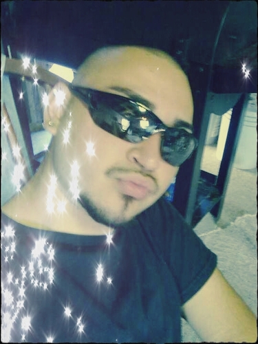 20Sosa12's profile picture. Just chillin at the crib relaxed ass hell man hahaha