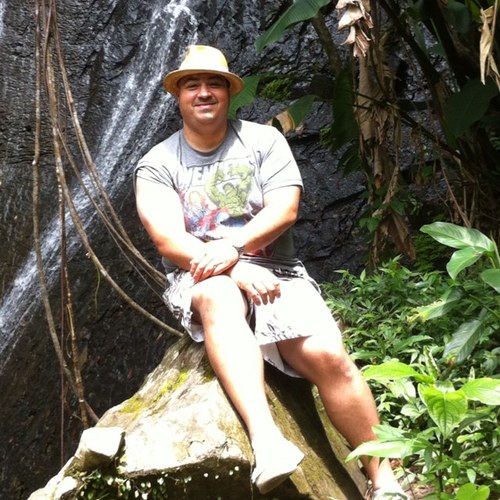 gomezda2000's profile picture. 