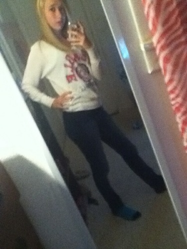 Follow me and ill follow back ;)