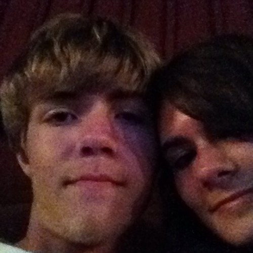 mbondjr95's profile picture. 