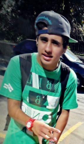 ∆ ™ ♪ ja te considero negoo @looh_fiuza aki :)