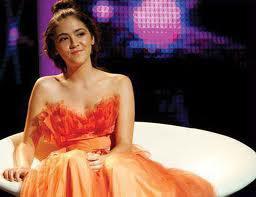 Clove of District 2 ,lover of Cato