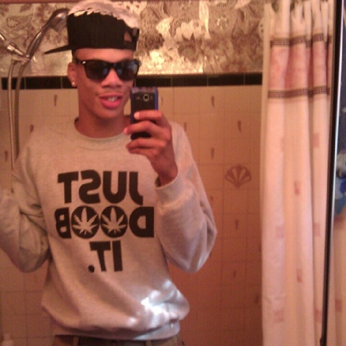 Riverdale Made me Worth side Raised me V'ssss Upp..#ChalomeNation..#DDBInc#SGEnt #117Productions Instagram:__RealNiggaSayWord