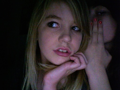 hayyleeboo_'s profile picture. I'm totally normal. I think it's obnoxious when people demand limos or bodyguards. I eat at McDonald's or Taco Bell. My parents always taught us to be humble.