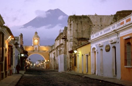 Simplemente escribo lo que se me ocurre, nacido en Guatemala, puro hombre de maiz!!!