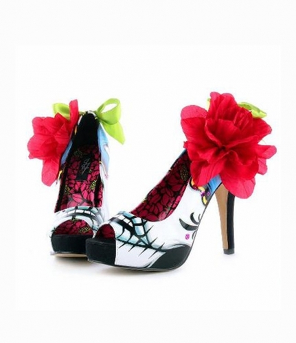 RocknRumbleOZ's profile picture. For those who like to rock'n'rumble!! Rock n roll, MMA streetware, accessories and memorabilia.