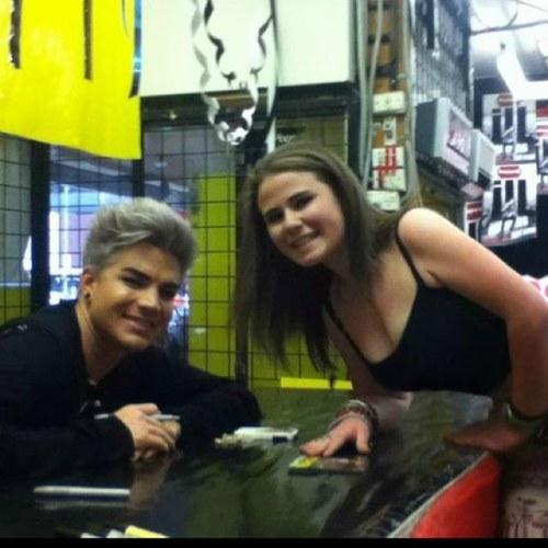 adamazingirl's profile picture. 12,800 photos, 700 songs/videos, 40,000 ipod plays, @adamlambert is my love and inspiration, I met him on 25/8/12 it was the best day of my life ❤ #Glambert