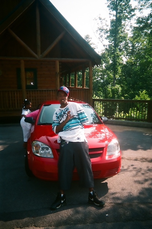 Pidp's profile picture. Tring to pull of the greastest move in history!!!!  That one way...