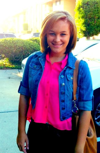 _savanna_taylor's profile picture. That one girl that goes to High Tech High...