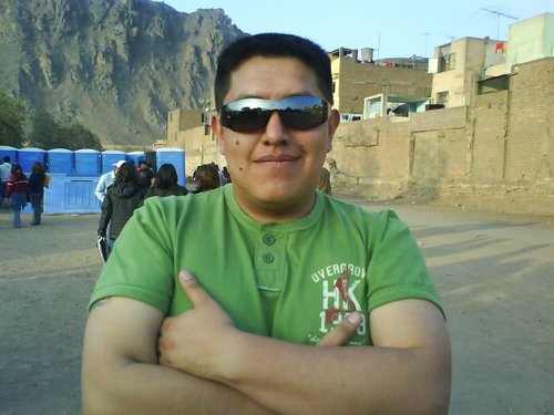 Dj_Areos's profile picture. Cocinero x joby, Ingeniebrio de Profesión, Logístico x experiencia, enamorádizo y romántico, cinéfilo, y mujerologo (Experto en Mujeres).